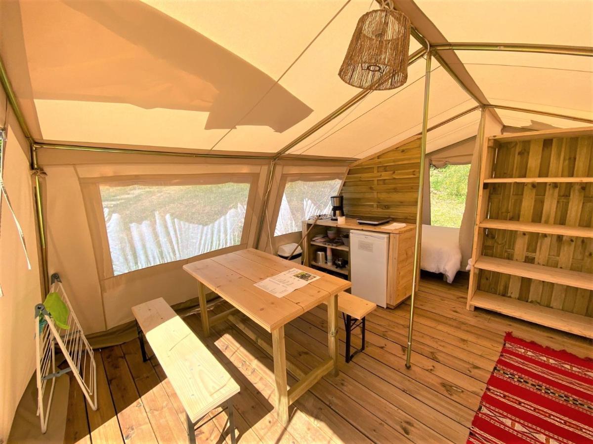 Les Bastides De Chanteraine Bungalows, Lodges & Spa Aiguines Ngoại thất bức ảnh